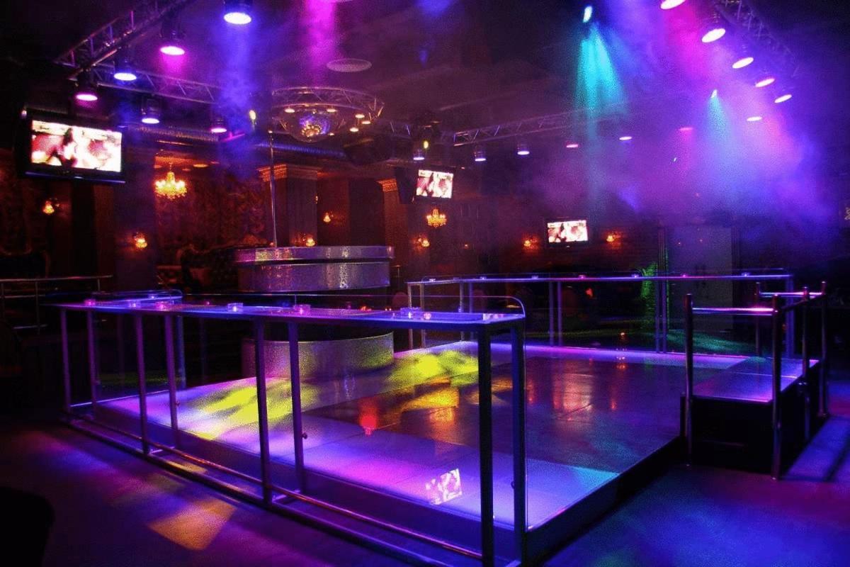 Kremin Hotel 크레멘축 외부 사진